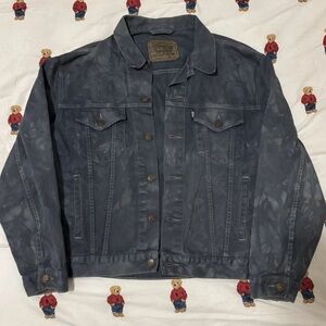 Vintage 80’s Levis Mens XL Dark Wash Blue Denim Distressed Cropped Jean Jacket